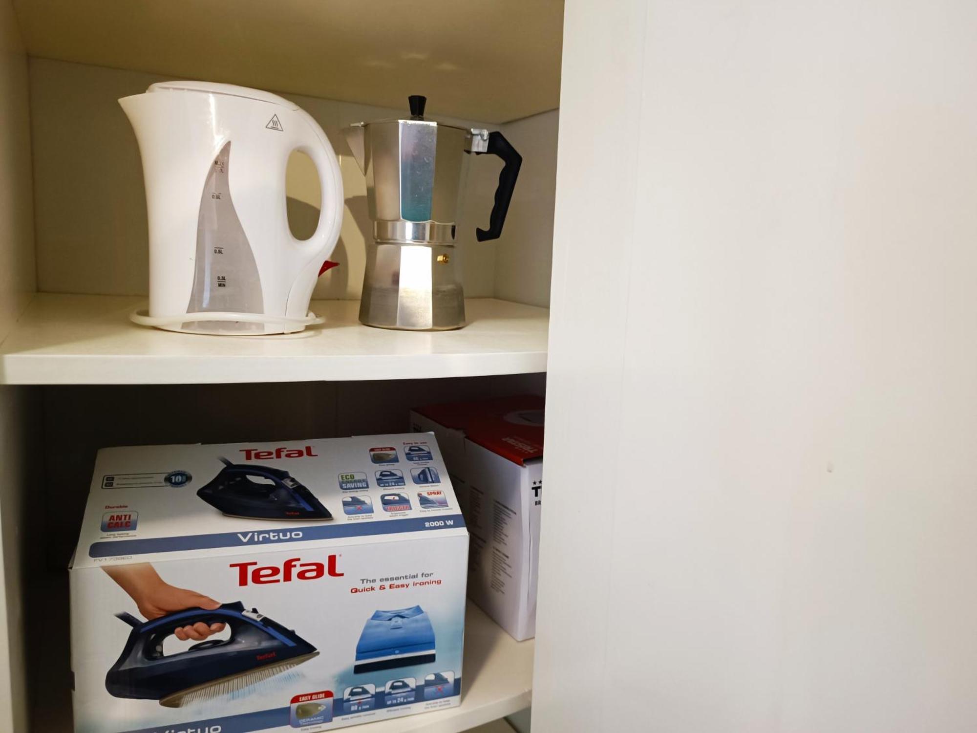 Aga - Terraza Con Vistas Al Mar Y Jardin, Piscina, Wifi, Nuevo, 1 Lejlighed Benalmádena