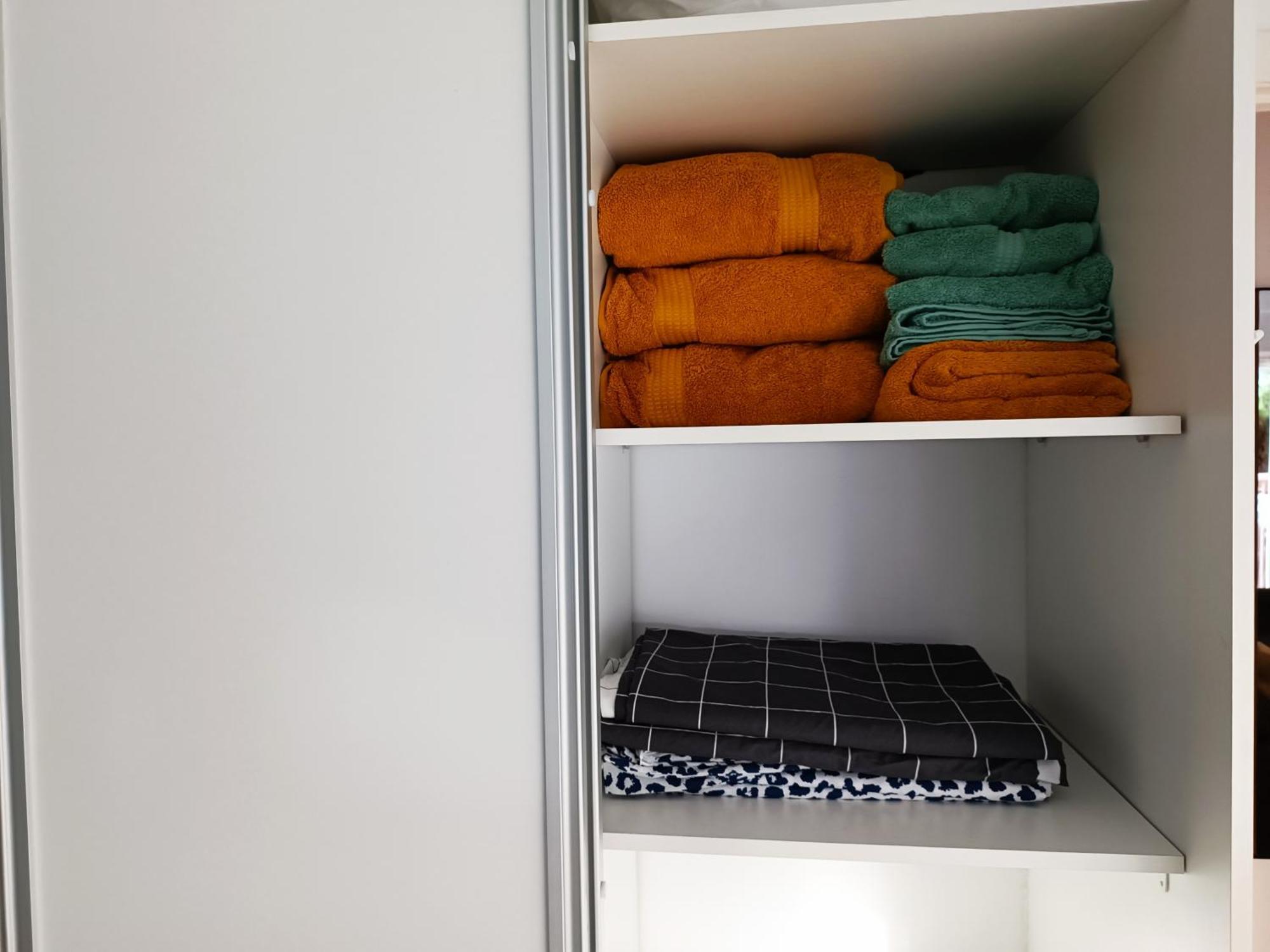 Aga - Terraza Con Vistas Al Mar Y Jardin, Piscina, Wifi, Nuevo, 1 Apartamento