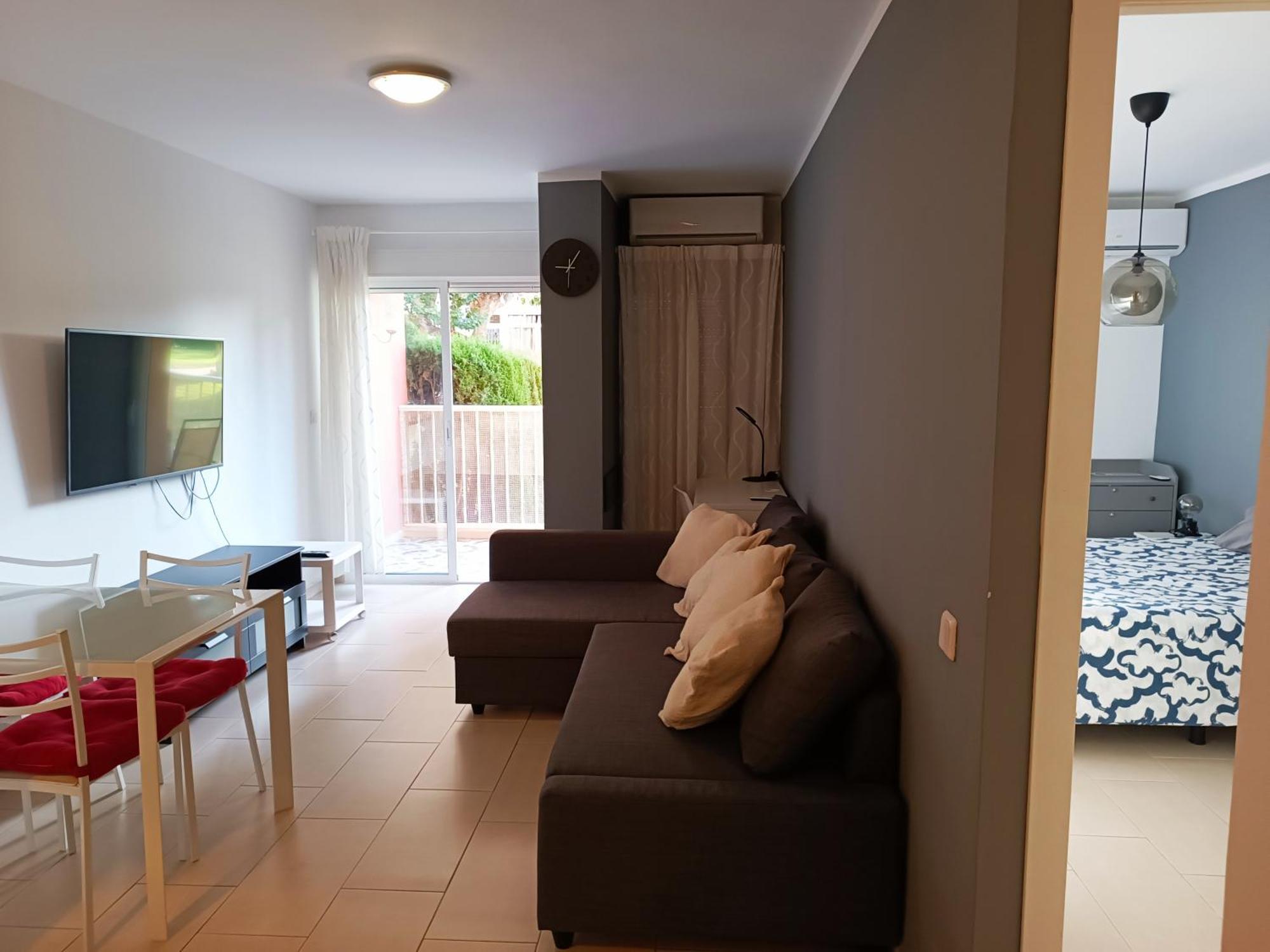 Aga - Terraza Con Vistas Al Mar Y Jardin, Piscina, Wifi, Nuevo, 1 Apartamento