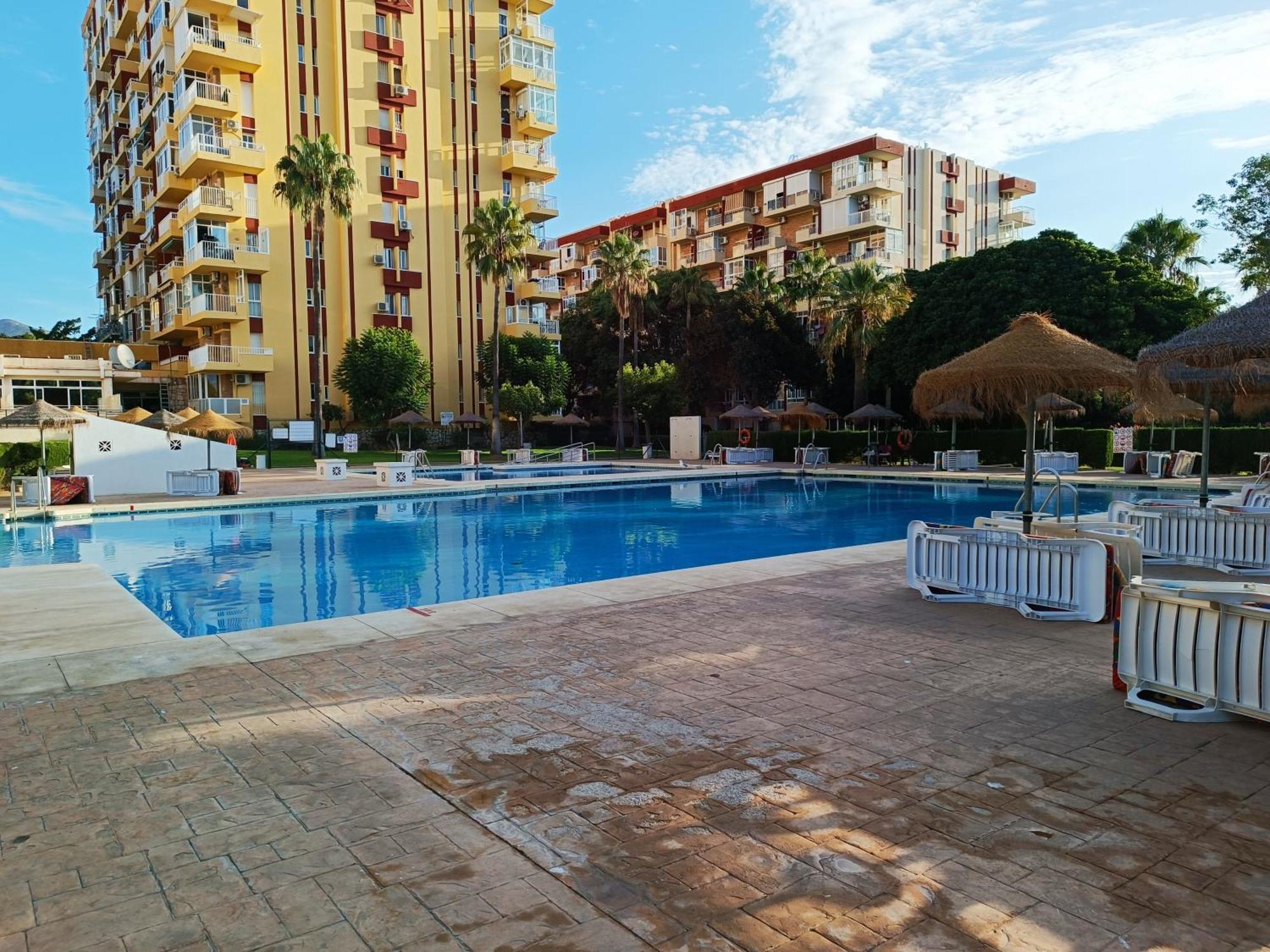 Aga - Terraza Con Vistas Al Mar Y Jardin, Piscina, Wifi, Nuevo, 1 Apartamento *